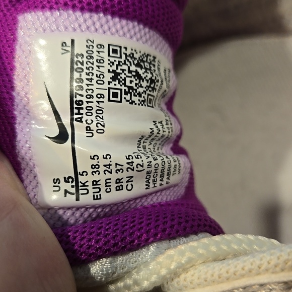 NIKE AIR MAX 98 IN FOOTBALL GREY/BLACK. SIZE 7.5 - Picture 4 of 12